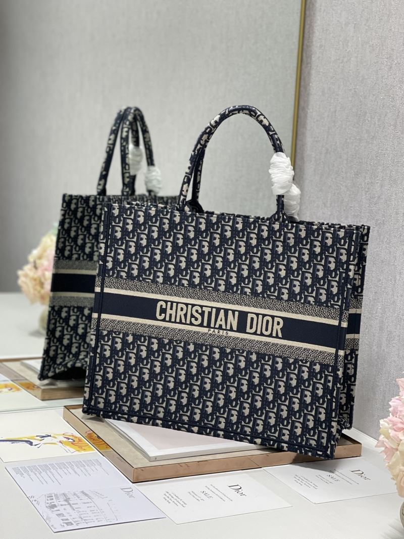 Dior Shopping Bags